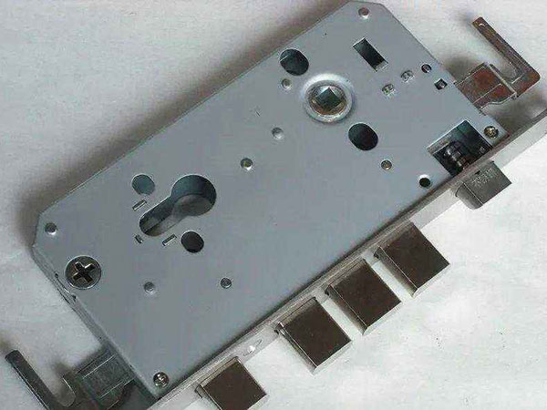 大丰24小时上门开锁公司